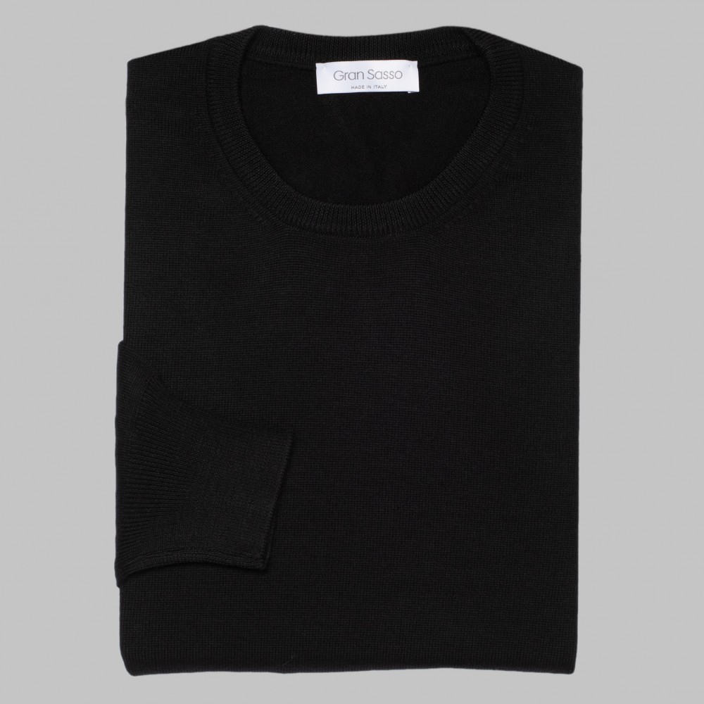 Sweater black 2025 and white